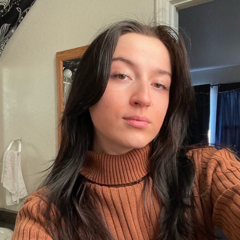 Meet your Posher, Bella